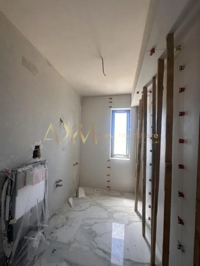 Vanzare 1/2 duplex 4 camere - foto 8