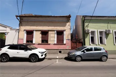 RECO Casa cu 3 camere in Oradea zona centrala - foto 2