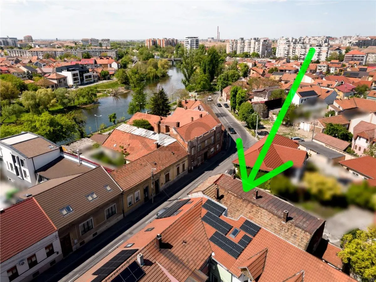 RECO Casa cu 3 camere in Oradea zona centrala - foto 11