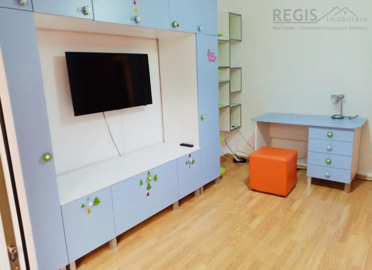 RACADAU Renovat, Curat, Decomandat, Priveliste, Parcare - foto 2