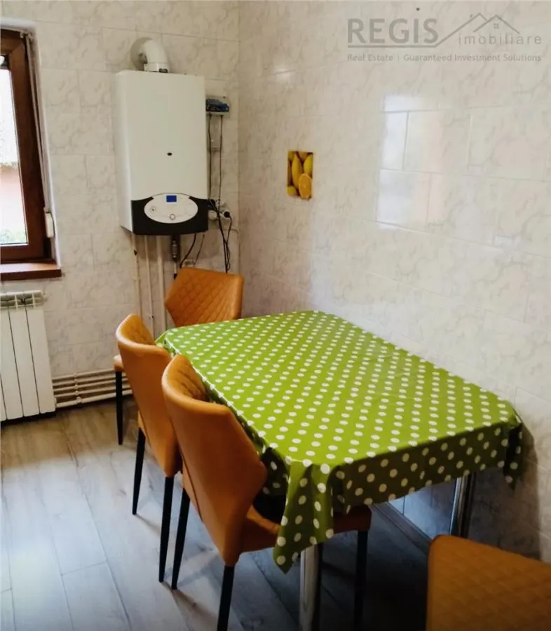 RACADAU Renovat, Curat, Decomandat, Priveliste, Parcare - foto 9