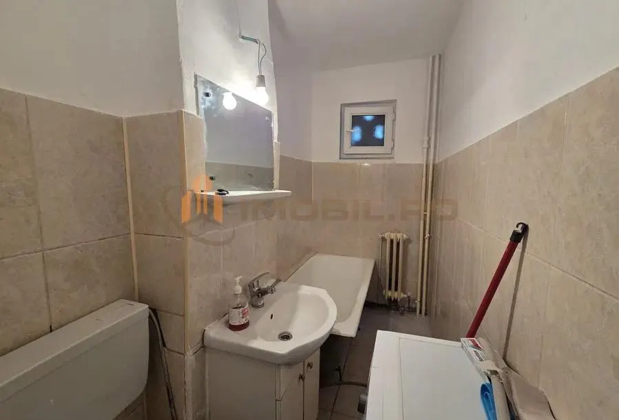 Apartament 3 camere Alexandru cel Bun - foto 4
