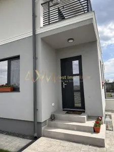 Vanzare 1/2 duplex 3 camere - foto 4