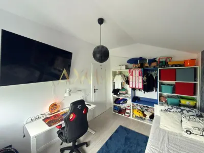 Vanzare 1/2 duplex 3 camere - foto 6
