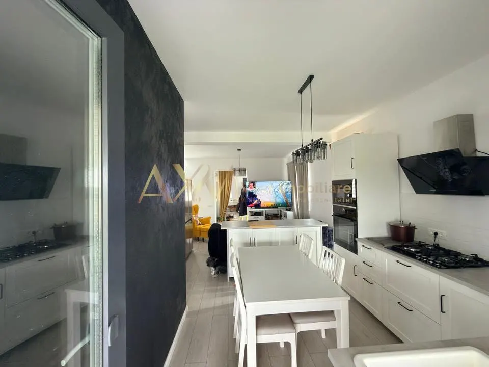 Vanzare 1/2 duplex 3 camere - foto 8