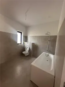 Vanzare  1/2 duplex 4 camere - foto 18
