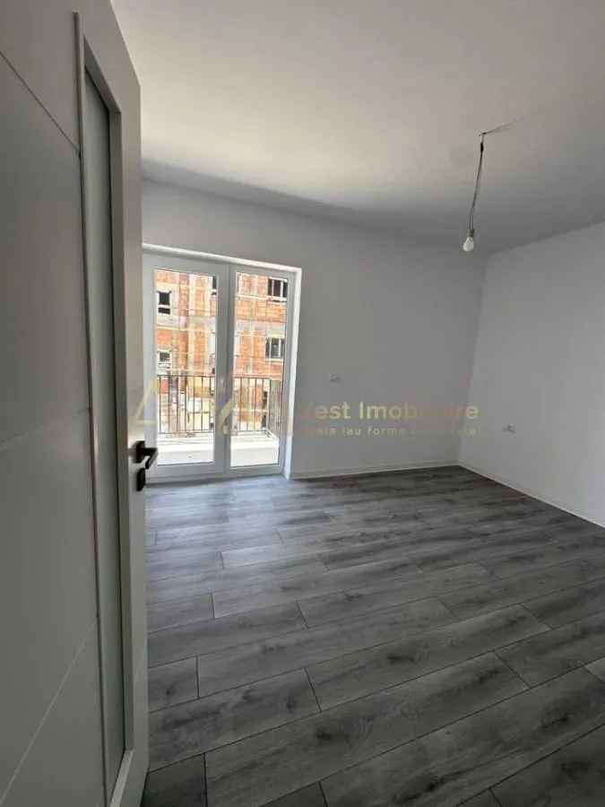 Vanzare apartament 2 camere - foto 11