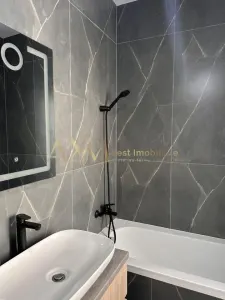 Vanzare apartament 2 camere - foto 18
