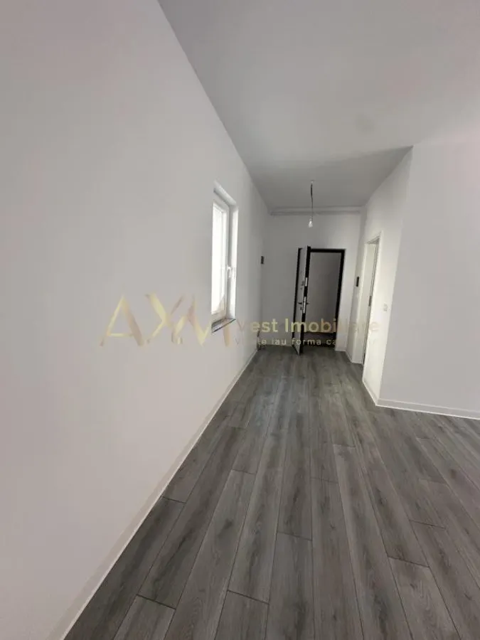 Vanzare apartament 2 camere - foto 3