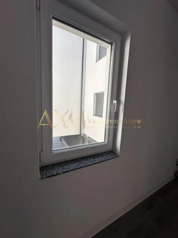 Vanzare apartament 2 camere - foto 9