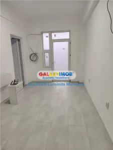 Inchiriere spatiu comercial 18mp Voinesti Judetul Dambovita - Voinesti