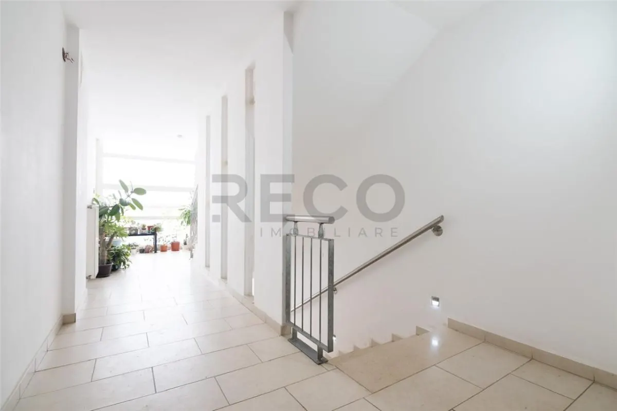 RECO, Apartament cu doua camere decomandat, loc de parcare subteran, Zona Oncea, Oradea - foto 18