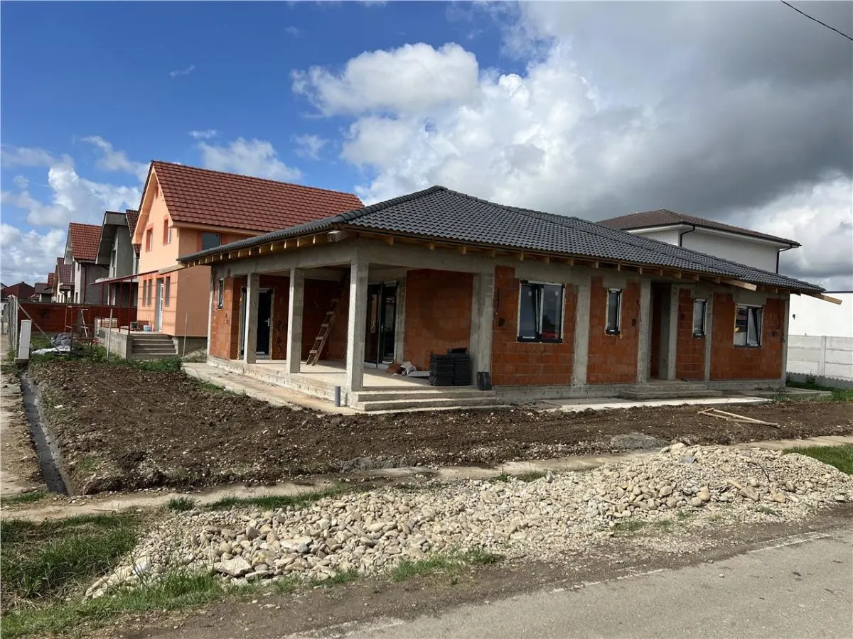 RECO Casa 4 camere in Santandrei - foto 1