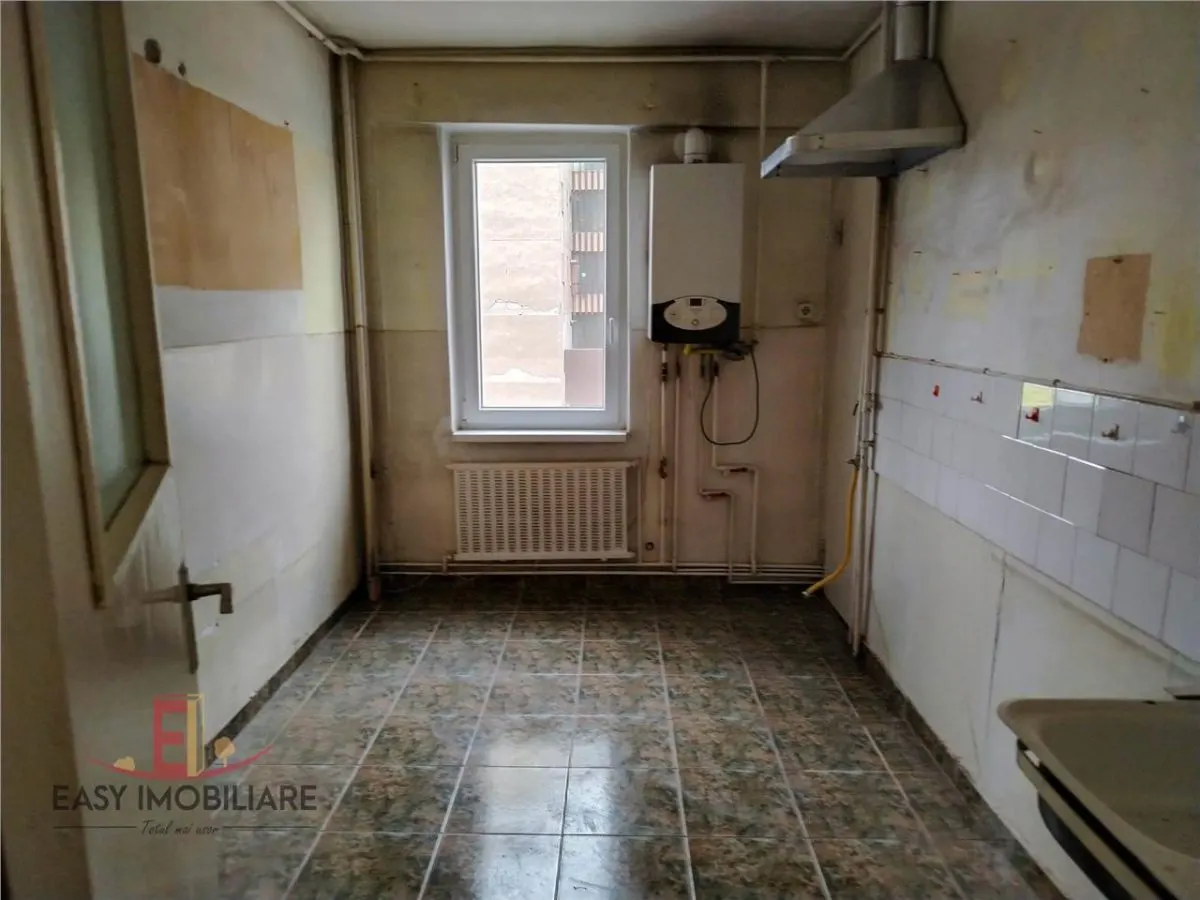 Apartament 3 camere, 2 bai, etaj 2, Infratirii nr.2, Tudor, Targu Mures - foto 2