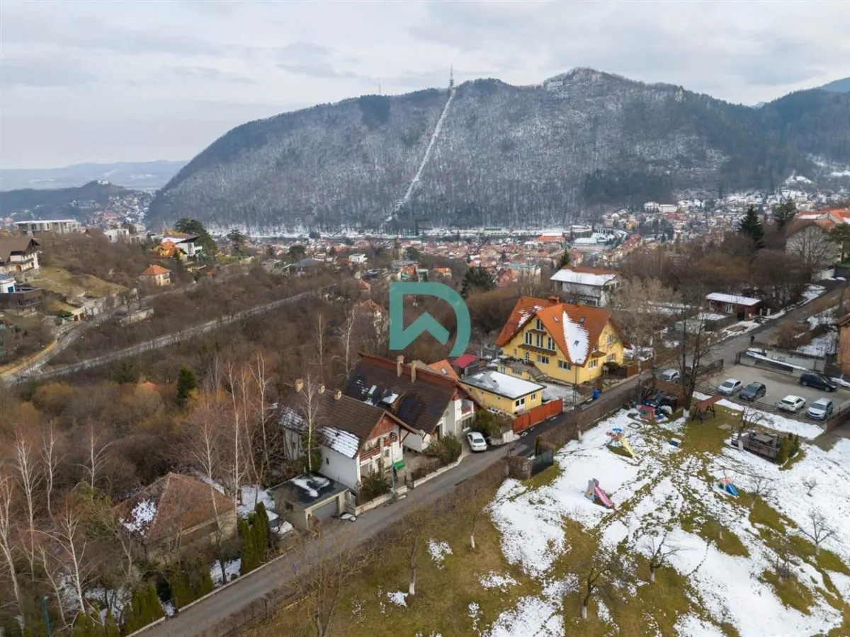 Drumul Poienii, Brasov, casa, doua proprietati - foto 1