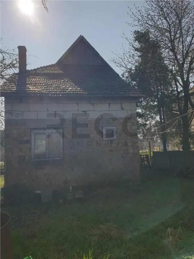 RECO Casa cu etaj nefinisata in Santion, com. Bors - foto 12