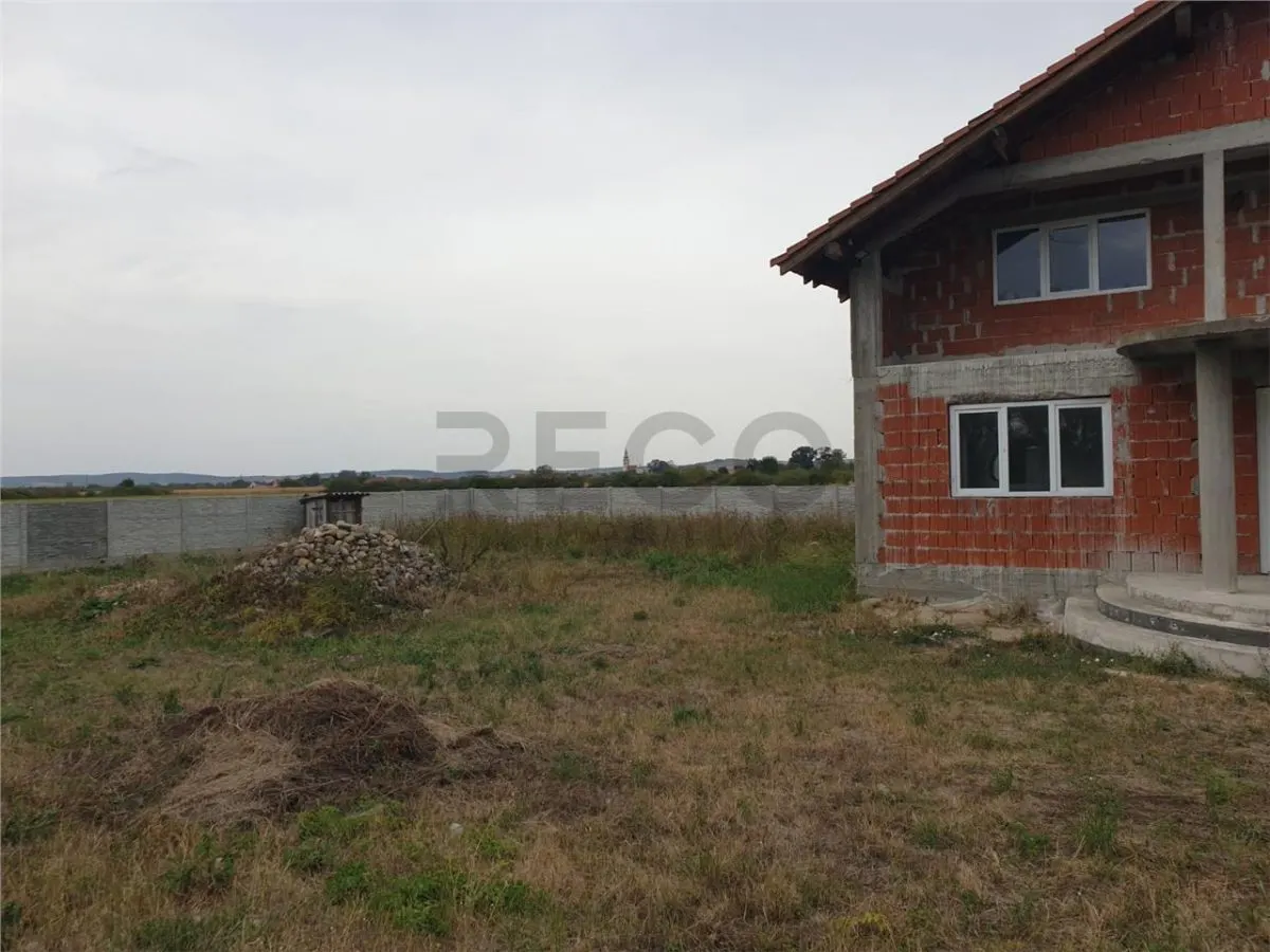 RECO Casa cu etaj in com. Tileagd la stadiul de semifinisat - foto 2