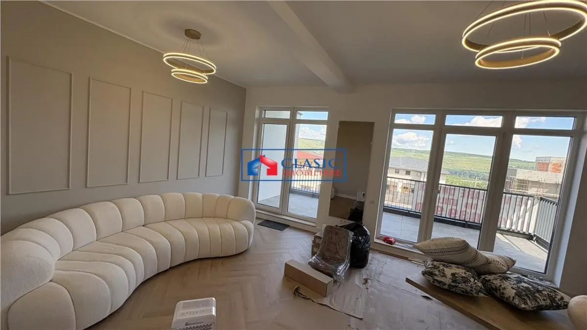 Vanzare duplex 5 camere finisaje de LUX teren 270 mp in Floresti- zona Vivo Mall - foto 1