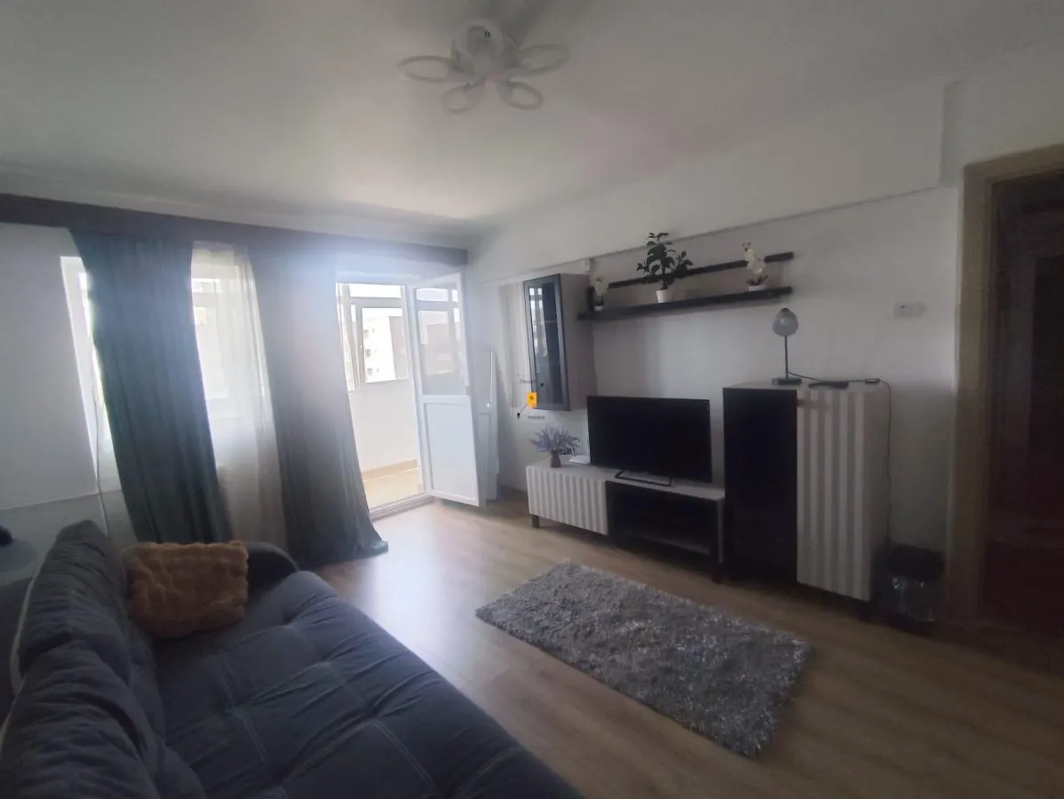 Inchiriere  Apartament cu  2 camere zona Republicii-Nord - foto 1