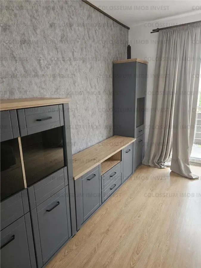 Apartament 2 camere, decomandat - zona Avantgarden - foto 2