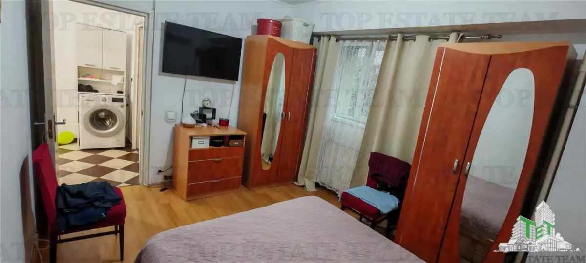 Apartament de 4 camere, cu centrala proprie, foarte spatios, in Militari, la 2 munute de metrou Pacii sector 6, Bucuresti - foto 11