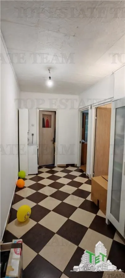 Apartament de 4 camere, cu centrala proprie, foarte spatios, in Militari, la 2 munute de metrou Pacii sector 6, Bucuresti - foto 8