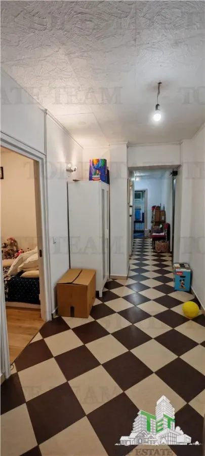 Apartament de 4 camere, cu centrala proprie, foarte spatios, in Militari, la 2 munute de metrou Pacii sector 6, Bucuresti - foto 9