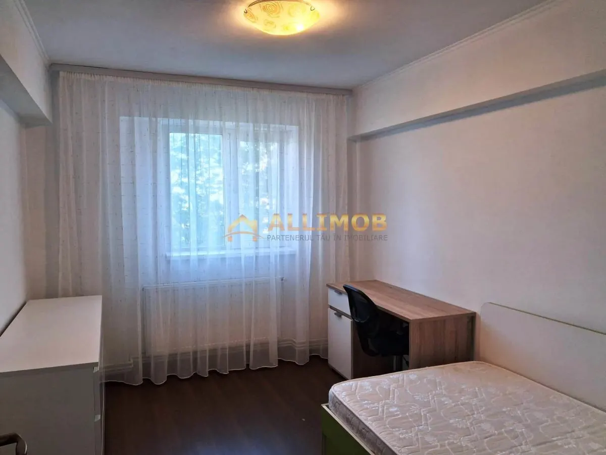 Apartament 3 camere Ploiesti - foto 9