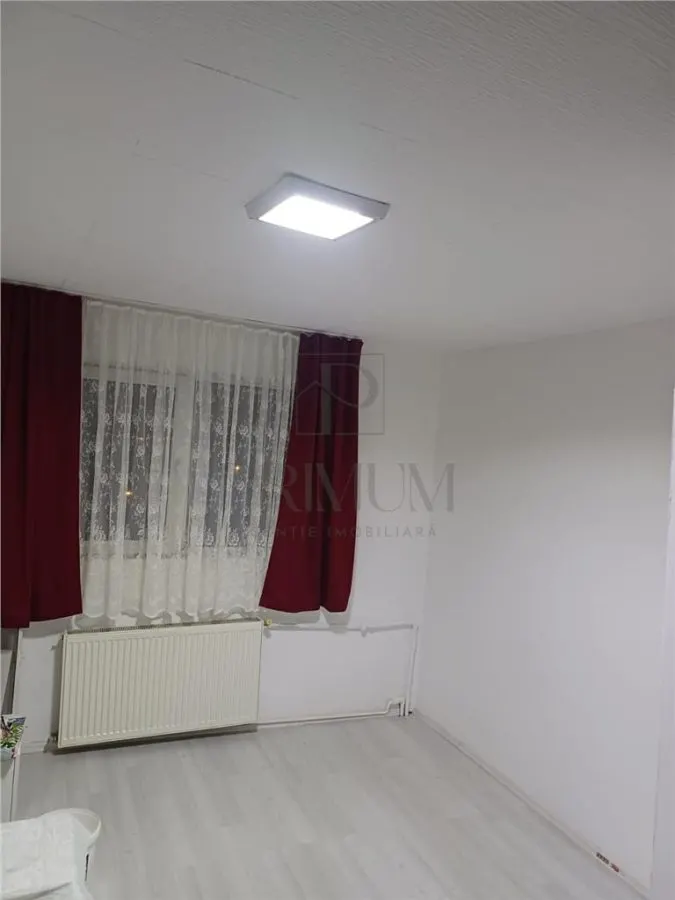 STEAUA - APARTAMENT CU 1 CAMERA - mobilat, utilat, decomandat - foto 1