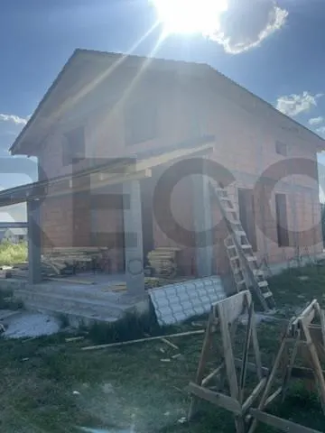 RECO, Casa la rosu, cu toate utilitatile, Zona Cihei, Bihor - foto 11