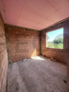 RECO, Casa la rosu, cu toate utilitatile, Zona Cihei, Bihor - foto 13