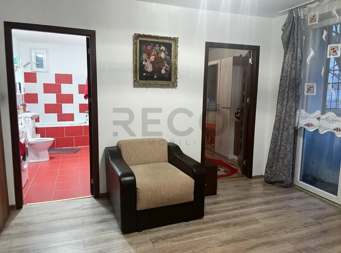 RECO Apartament 3 camere zona Olosig - foto 7