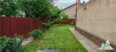 Vila 14+ camere 970mp, teren 1045mp, pt ninim 2 familii, mobilata/utilata, 2 garaje, toate utilitatile in Militari/Rosu, 12 min de metrou Pacii - foto 8