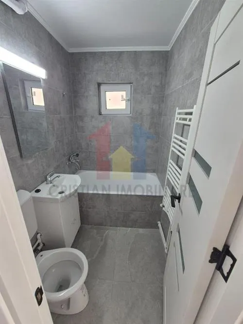 RENOVATA MODERN garsoniera zona Viziru 1, etaj 3 - foto 4
