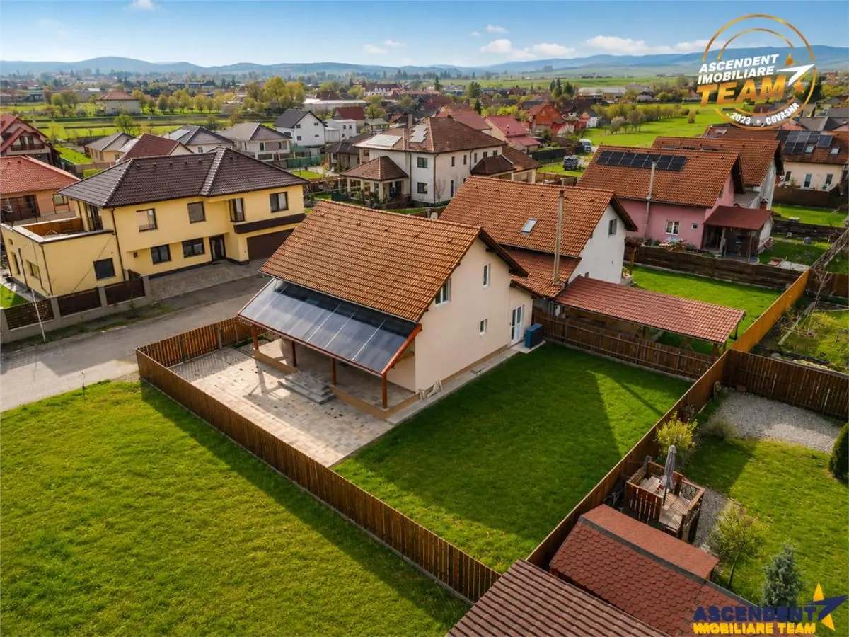Casa noua, curte, gradina, aria Arena Sepsi, Central, Sfantu Gheorghe, Covasna - foto 25
