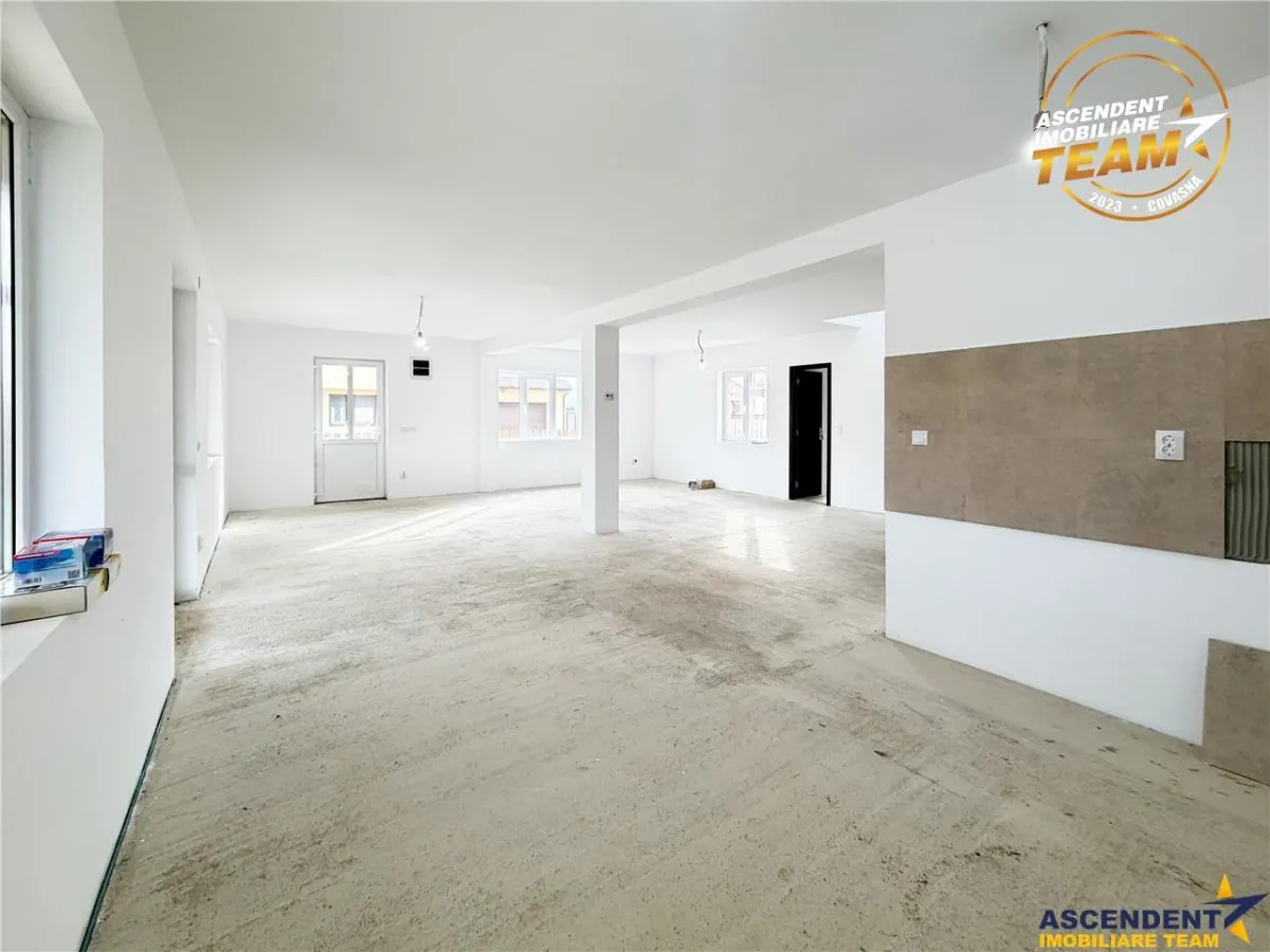 Casa noua, curte, gradina, aria Arena Sepsi, Central, Sfantu Gheorghe, Covasna - foto 4