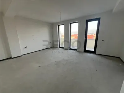 RECO Penhouse cu 3 camere 140  mp utili -ULTRACENTRAL-NOU - Oradea