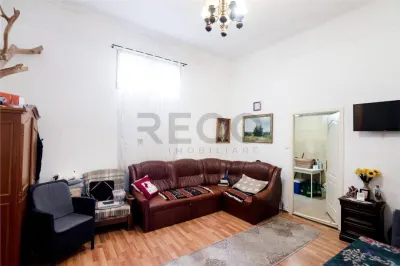 RECO Apartament ultracentral 2 camere-62 mp utili- zona str. Avram Iancu - Oradea