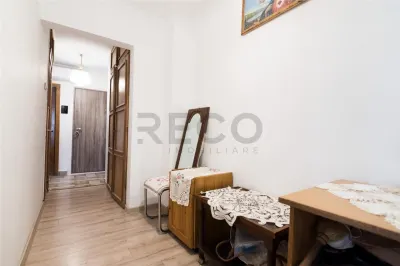 RECO Apartament cu 3 camere  decomandat- Oradea-zona Nufarul - foto 11