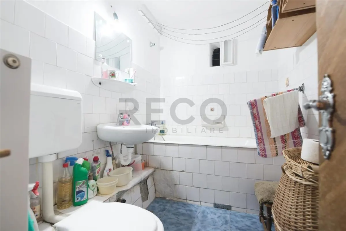 RECO Apartament cu 3 camere  decomandat- Oradea-zona Nufarul - foto 15