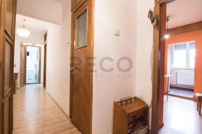 RECO Apartament cu 3 camere  decomandat- Oradea-zona Nufarul - foto 10