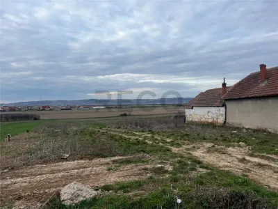 RECO Teren intravilan 700 mp cu toate utilitatile- la asfalt Cheriu - foto 4