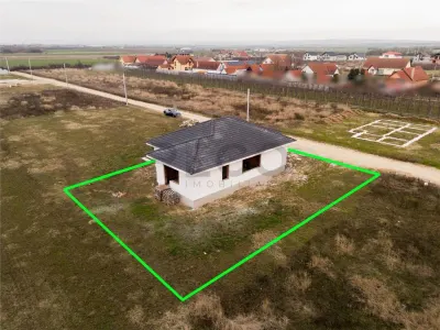 RECO Casa la rosu - 3 dormitoare, plan parter 120 mp utili - Osorhei - foto 5