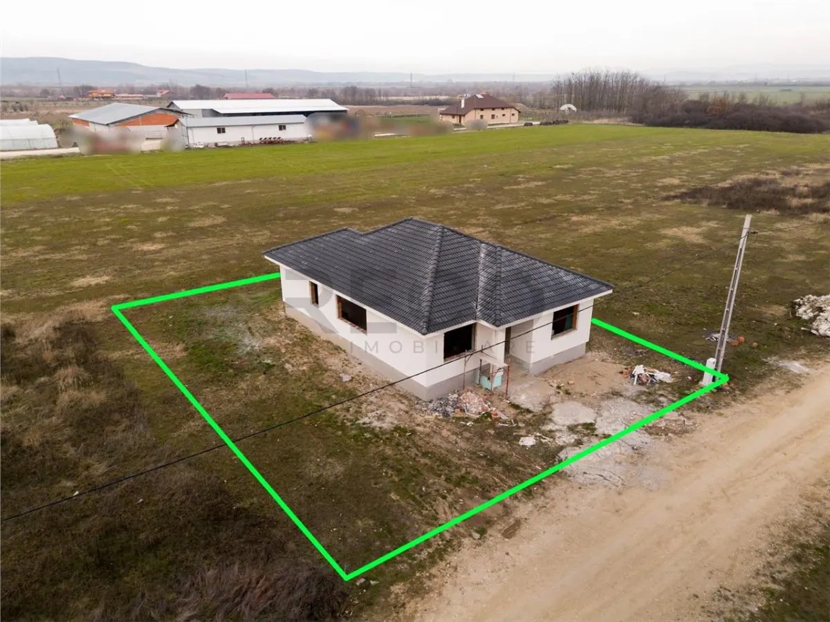 RECO Casa la rosu - 3 dormitoare, plan parter 120 mp utili - Osorhei - foto 7