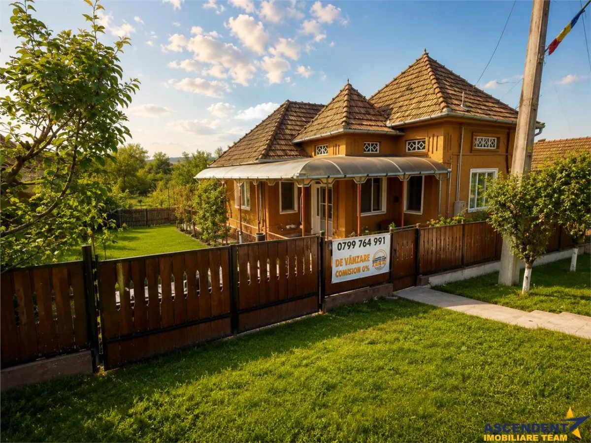 Casa cu farmec autentic, anexe, 1.100 mp teren roditor, Saulia, Mures - foto 12