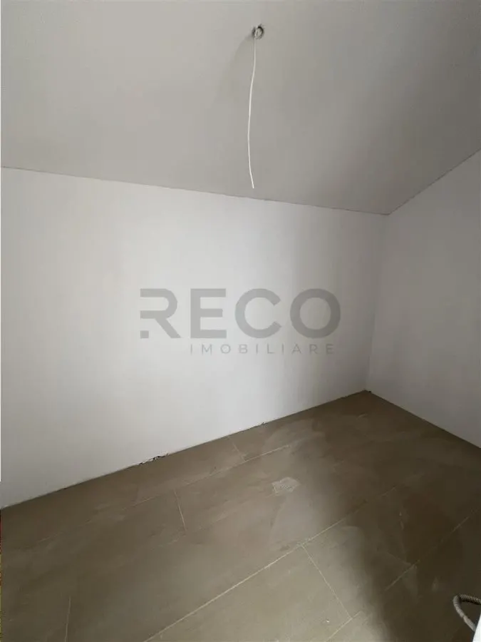 RECO casa 5 camere în Santandrei - foto 12