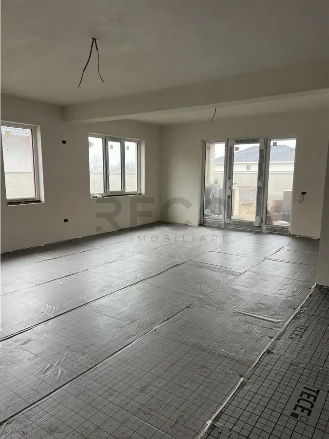 RECO casa 5 camere în Santandrei - foto 17