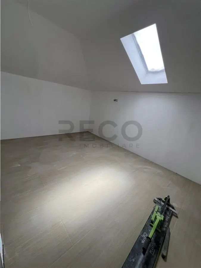 RECO casa 5 camere în Santandrei - foto 7