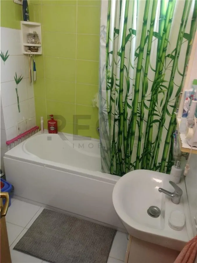 RECO Apartament 3 Camere Prima Nufarul - foto 4