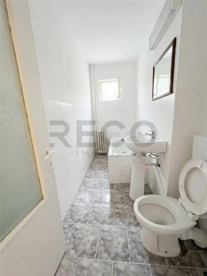 RECO Apartament 3 camere cu potential, etaj 2, Calea Aradului - foto 7